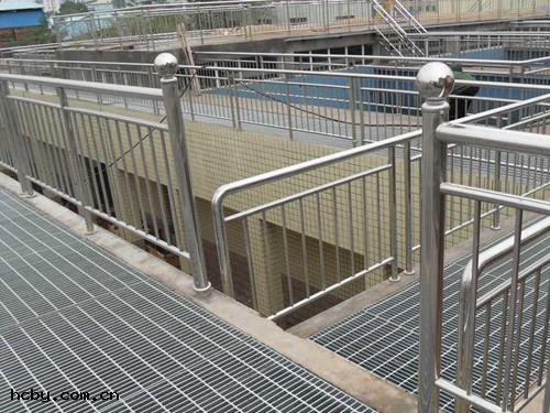 平台格柵欄桿