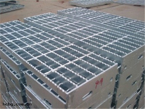 防(fáng)滑踏步板