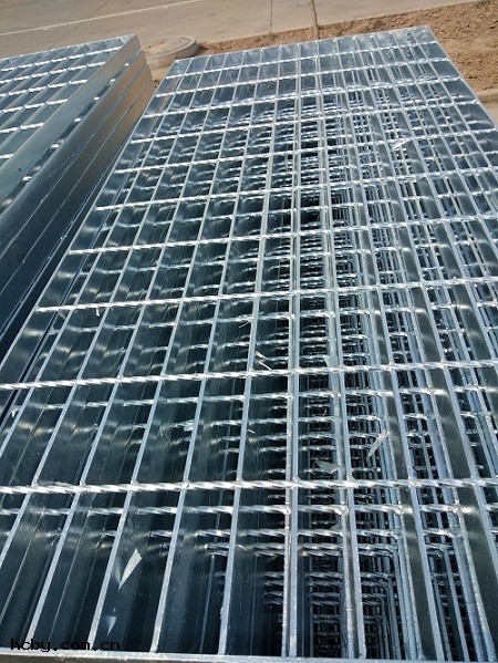 熱鍍鋅溝蓋(gài)板