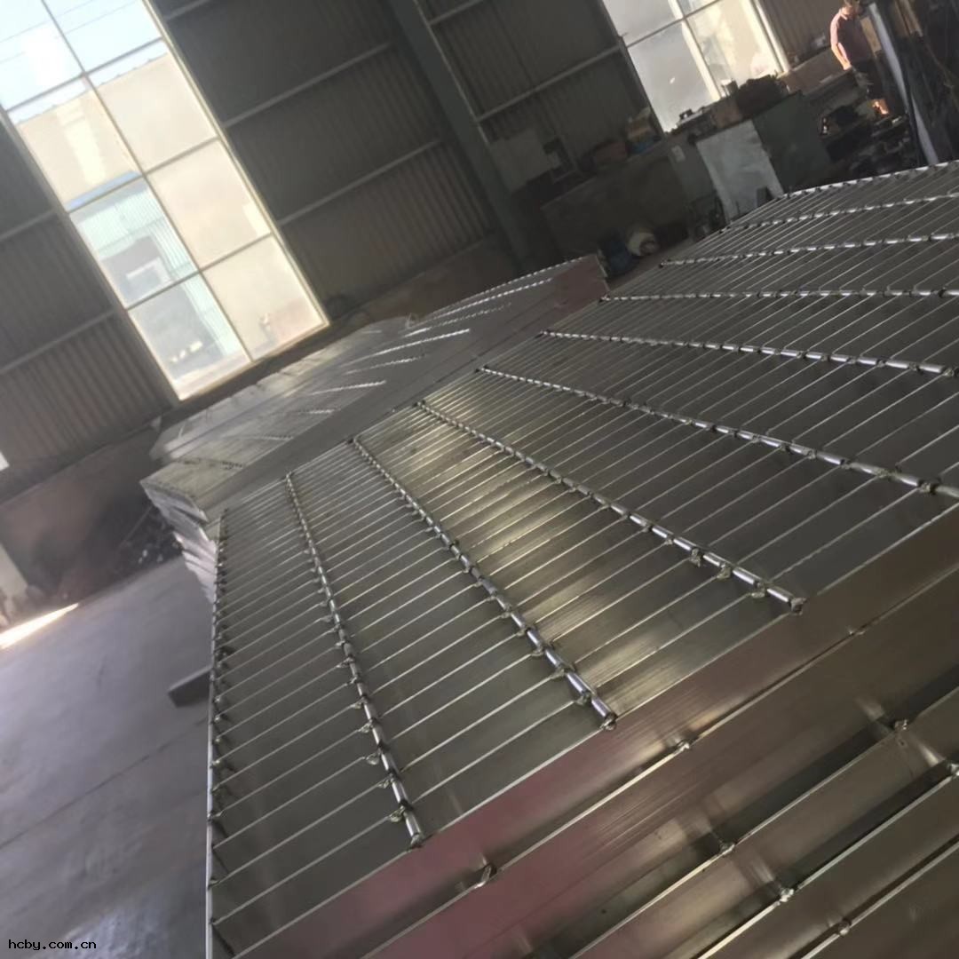 鋁(lǚ)板鋼格板